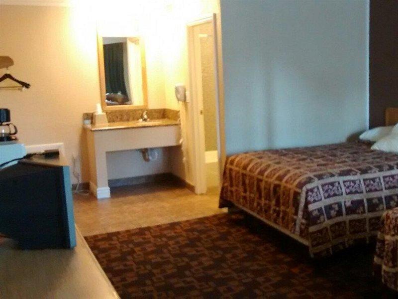 Abby'S Anaheimer Inn - Across Disneyland Park Extérieur photo