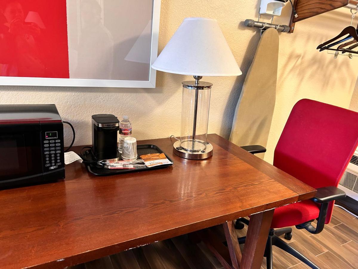 Abby'S Anaheimer Inn - Across Disneyland Park Extérieur photo