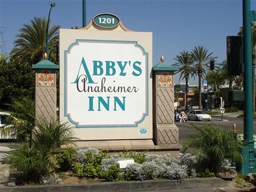 Abby'S Anaheimer Inn - Across Disneyland Park Extérieur photo